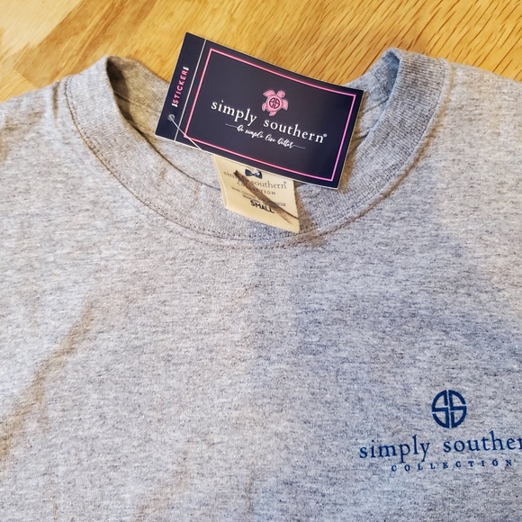 Simply Southern Flip Flops Freedom T Shirt-NWT - Picture 4 of 4